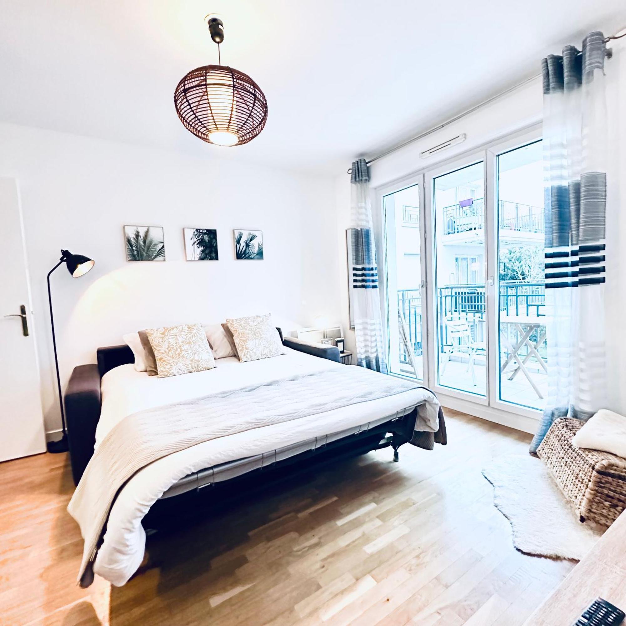 Beautiful Apartment * Parking* Disneyland 10 Min 몽테브랭 외부 사진